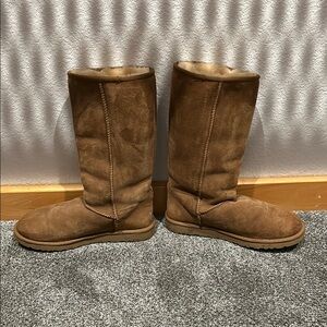 Cozy Tan Shearling Boots